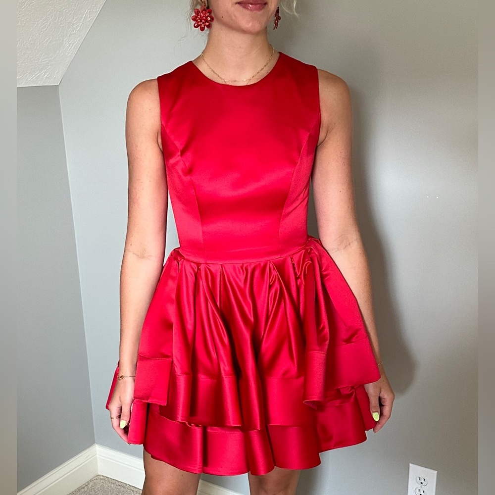 Ashley Lauren STYLE 4045